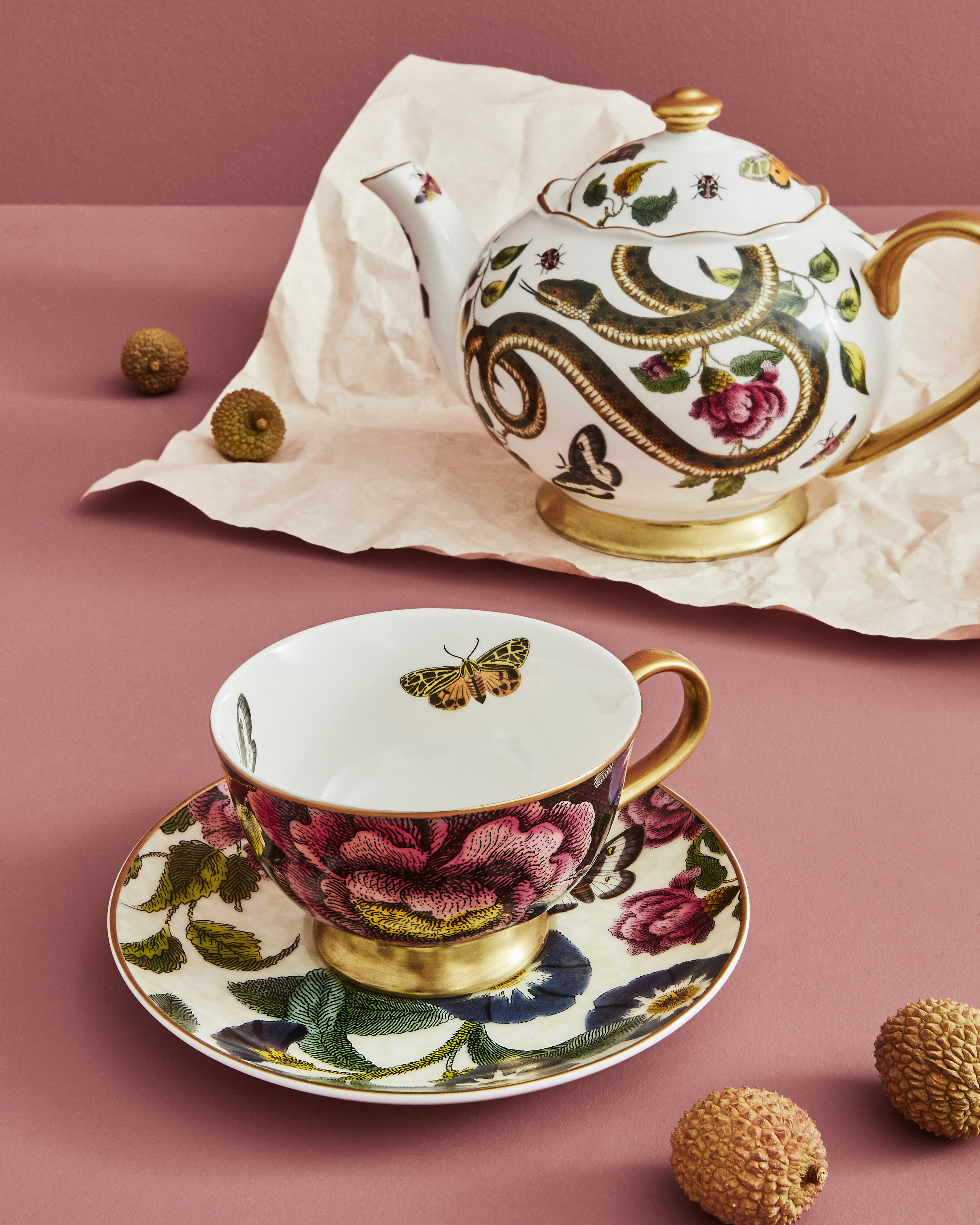 Creatures of Curiosity  Dark Floral Coupe Teacup and Saucer (Black/White) image number null